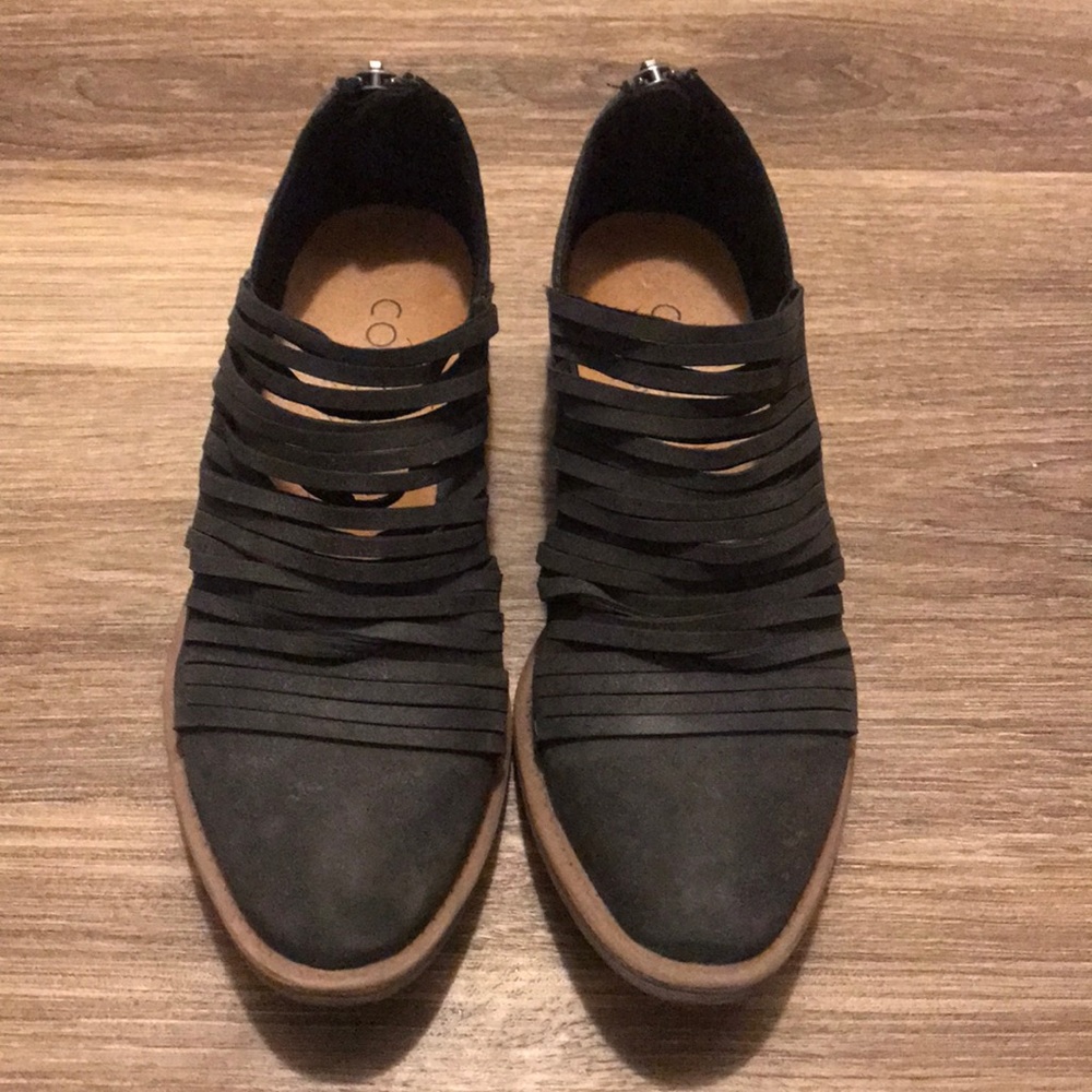 Coconut by Matisse Ankle Booties